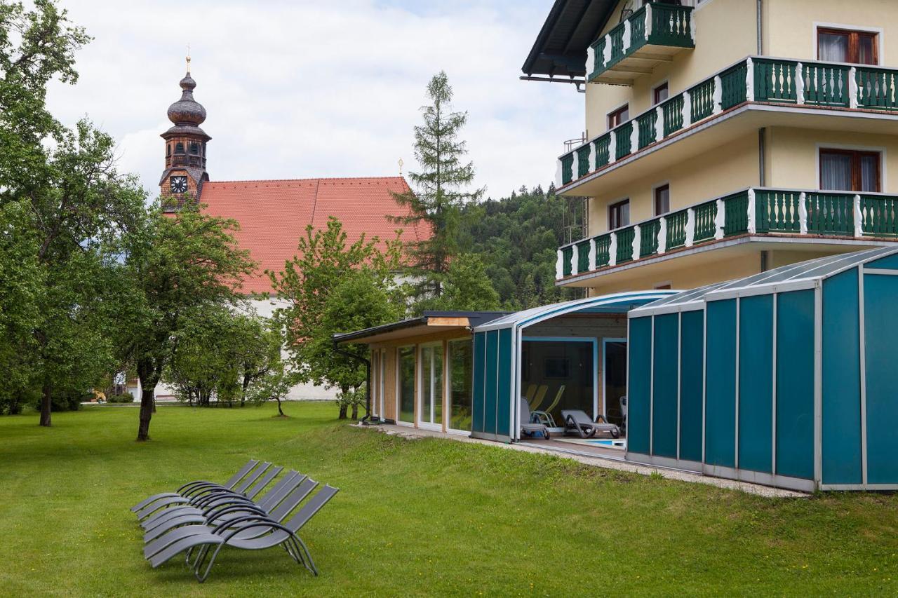 Landhotel Agathawirt Бад Гойзерн Екстериор снимка